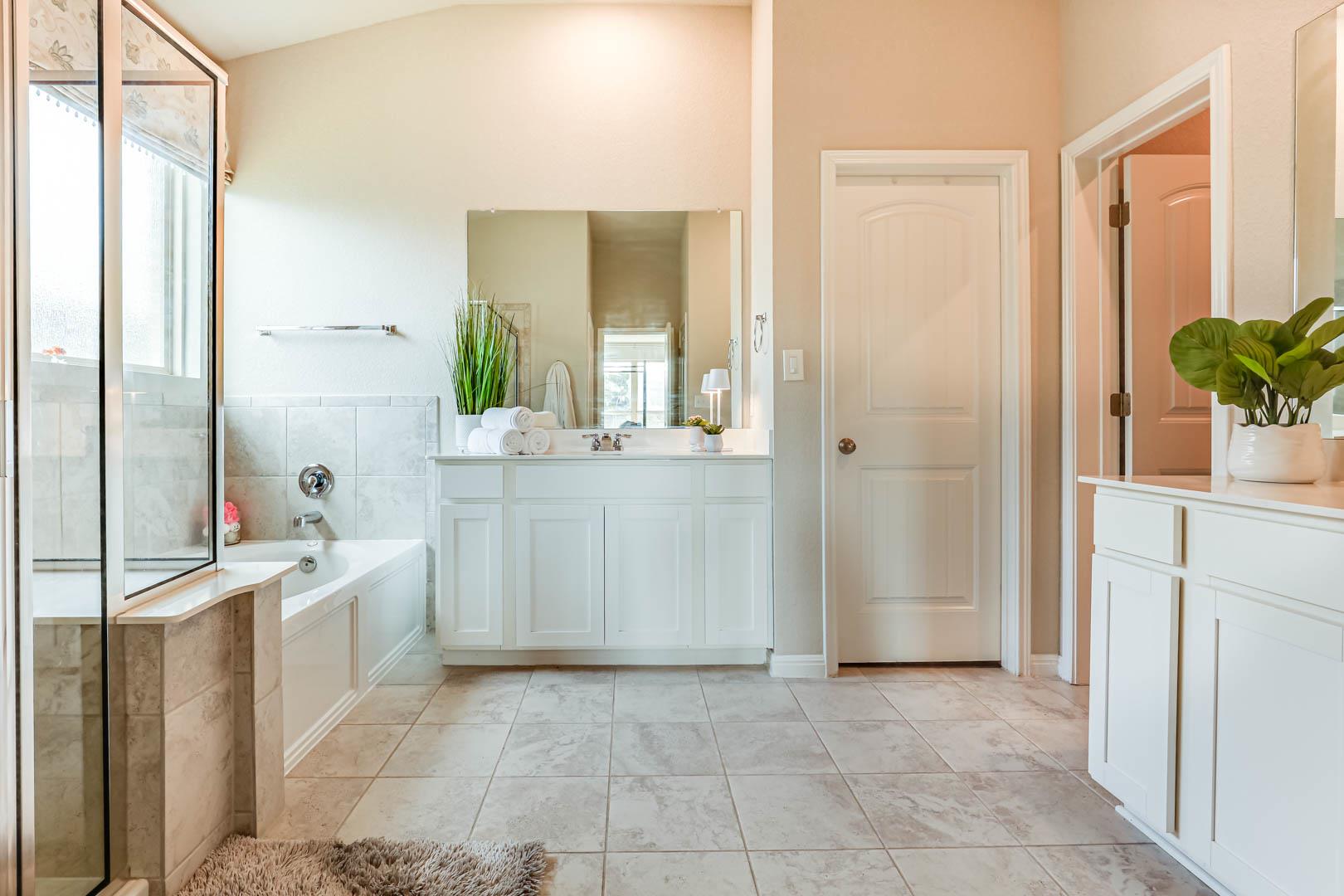 641 Gabrielle Anne Dr, Leander, TX 78641