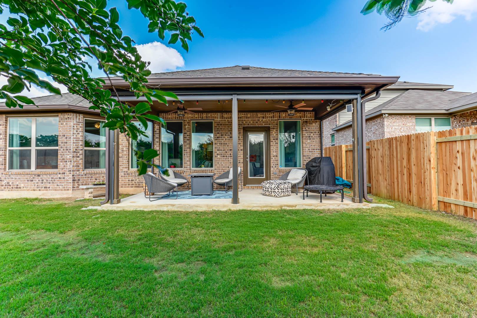 641 Gabrielle Anne Dr, Leander, TX 78641