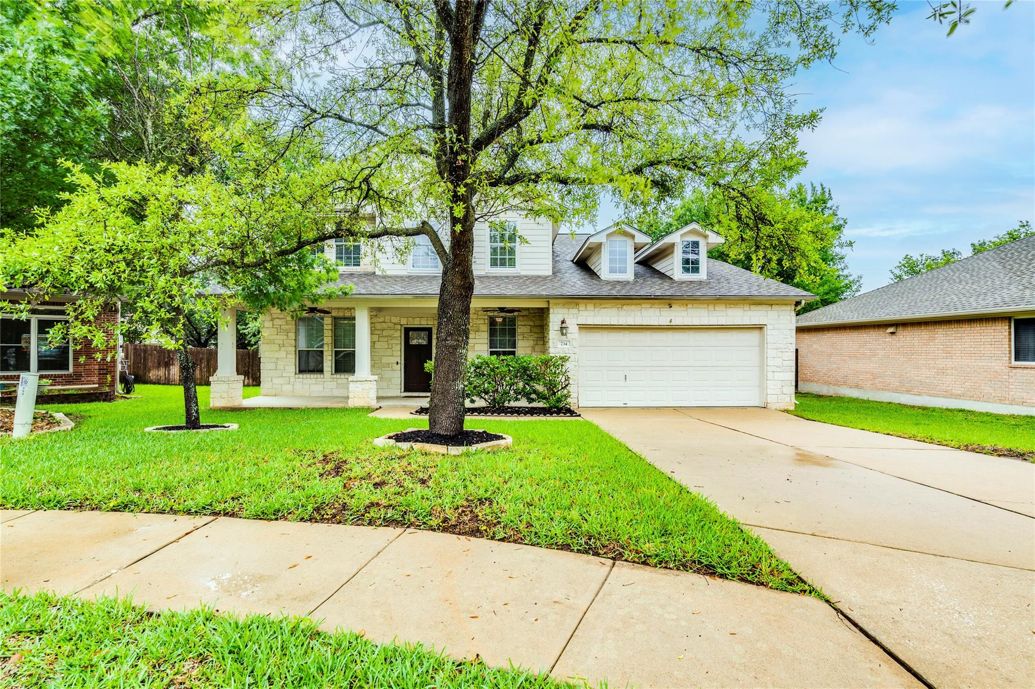 734 Crane Canyon Pl, Round Rock, TX 78665