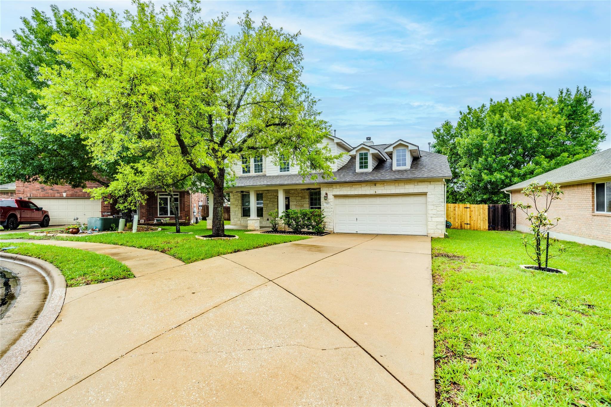 734 Crane Canyon Pl, Round Rock, TX 78665