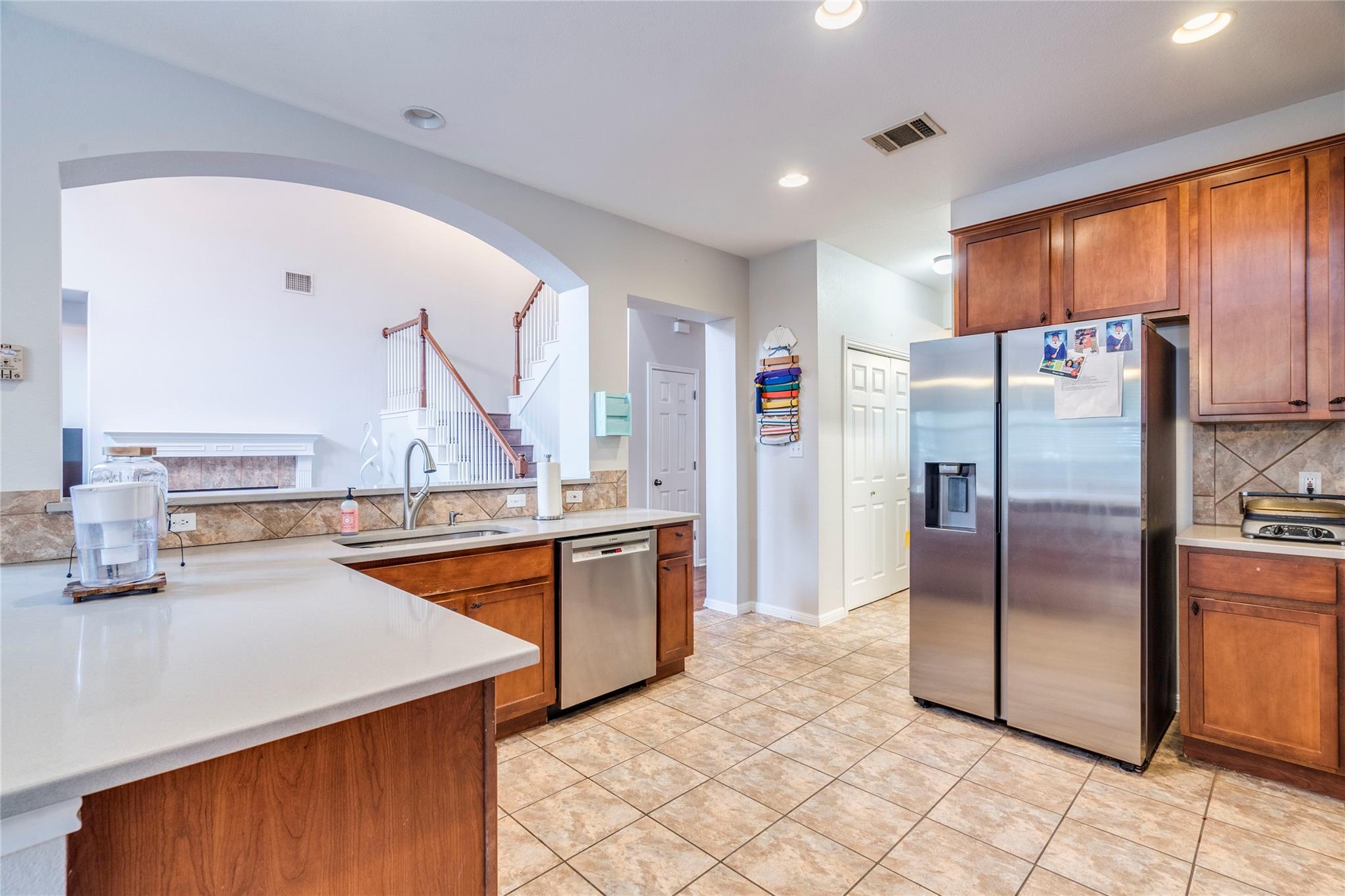 734 Crane Canyon Pl, Round Rock, TX 78665