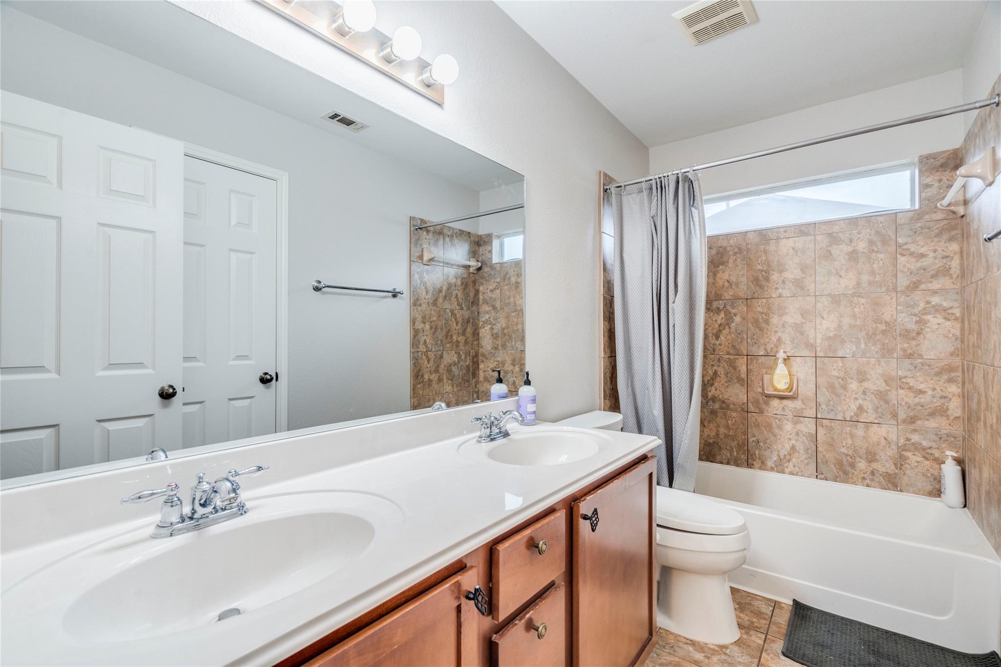 734 Crane Canyon Pl, Round Rock, TX 78665