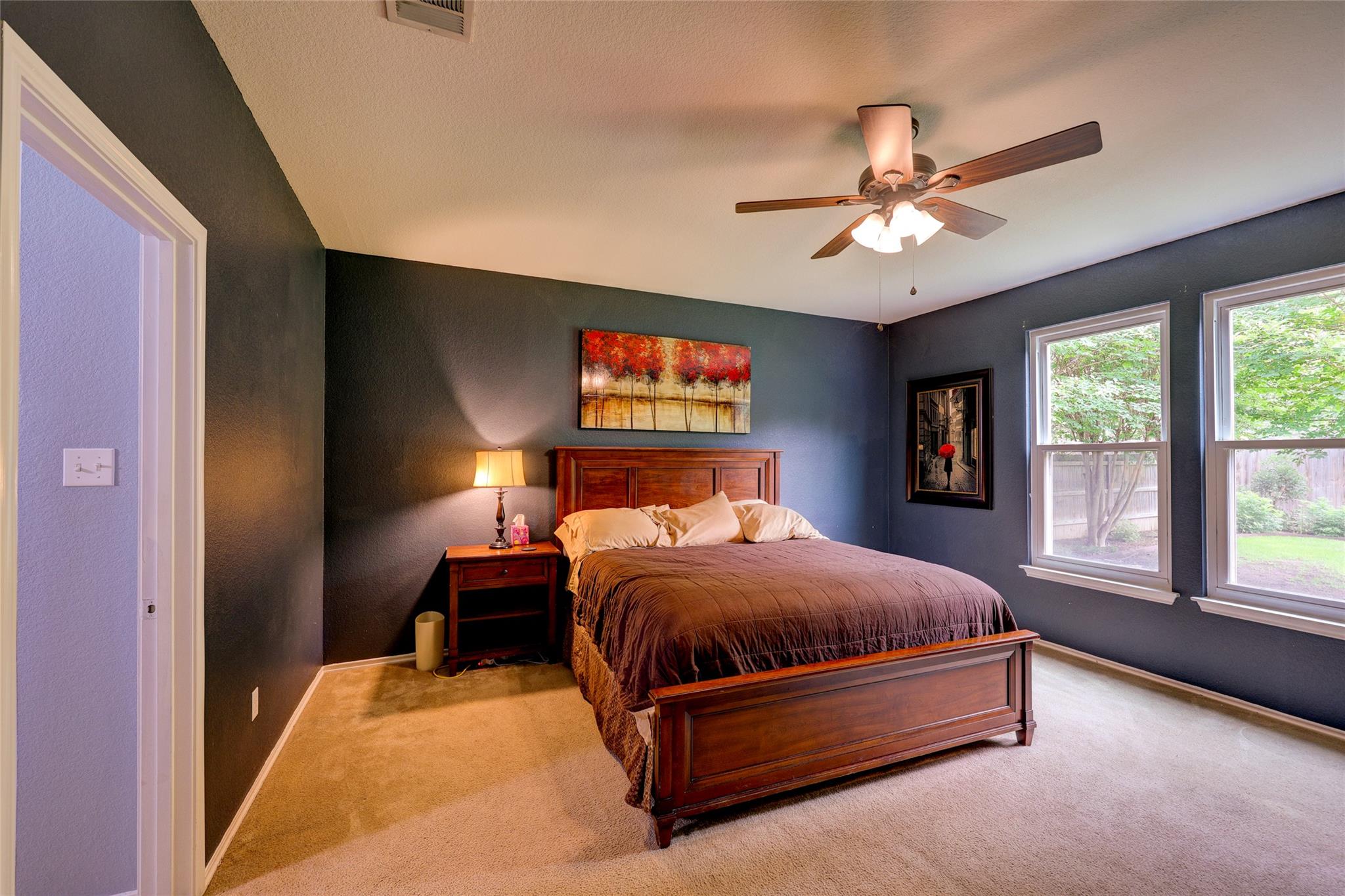 109 Floating Leaf Dr, Hutto, TX 78634