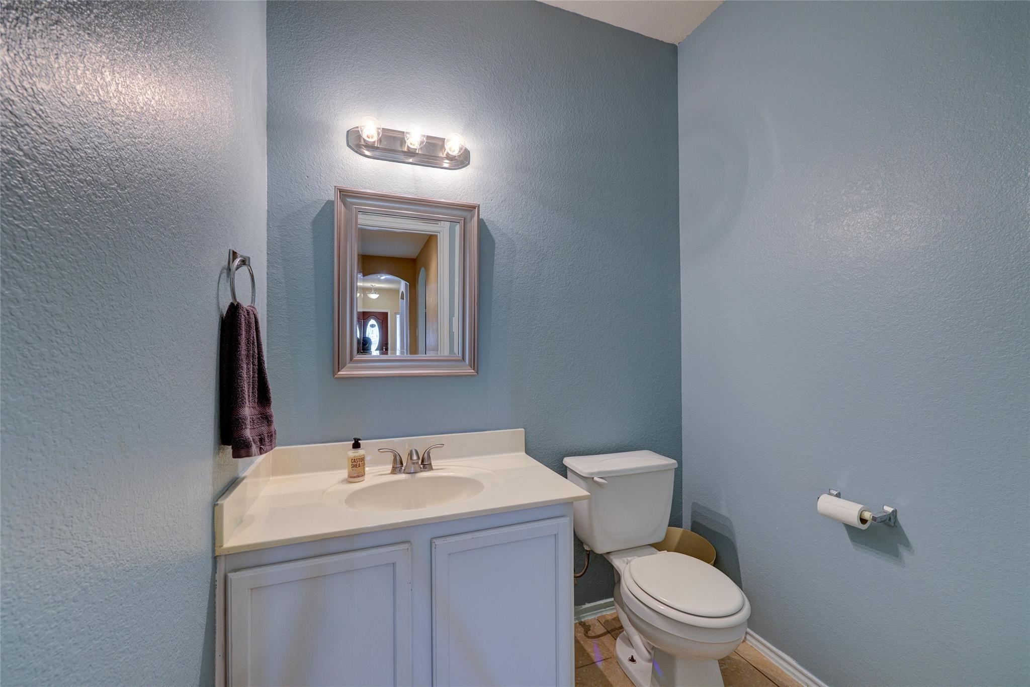 109 Floating Leaf Dr, Hutto, TX 78634