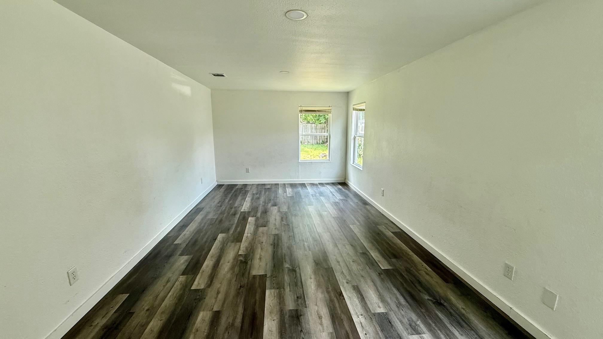 1307 Wroxton Way, Round Rock, TX 78664