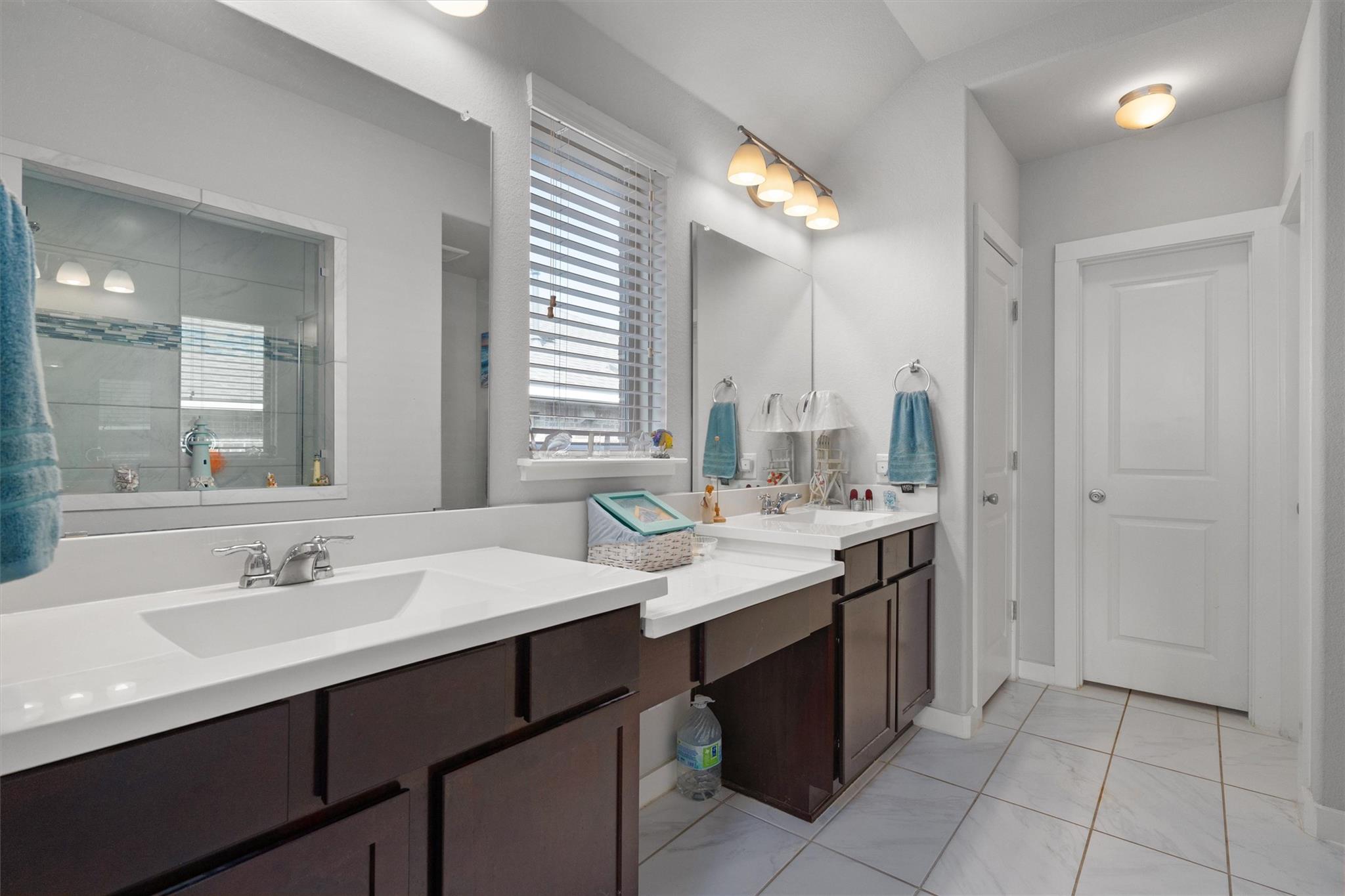 179 Knots Lndg, Kyle, TX 78640