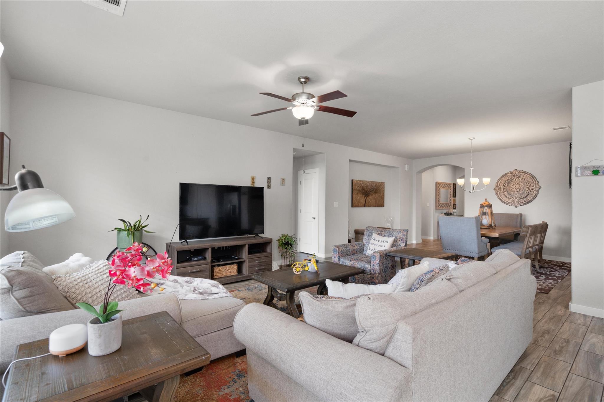 179 Knots Lndg, Kyle, TX 78640