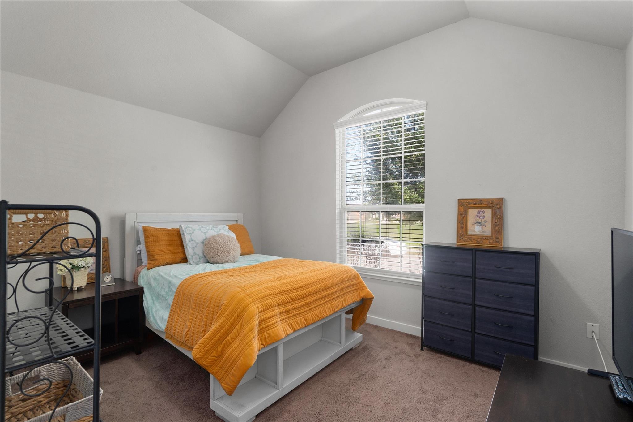 179 Knots Lndg, Kyle, TX 78640