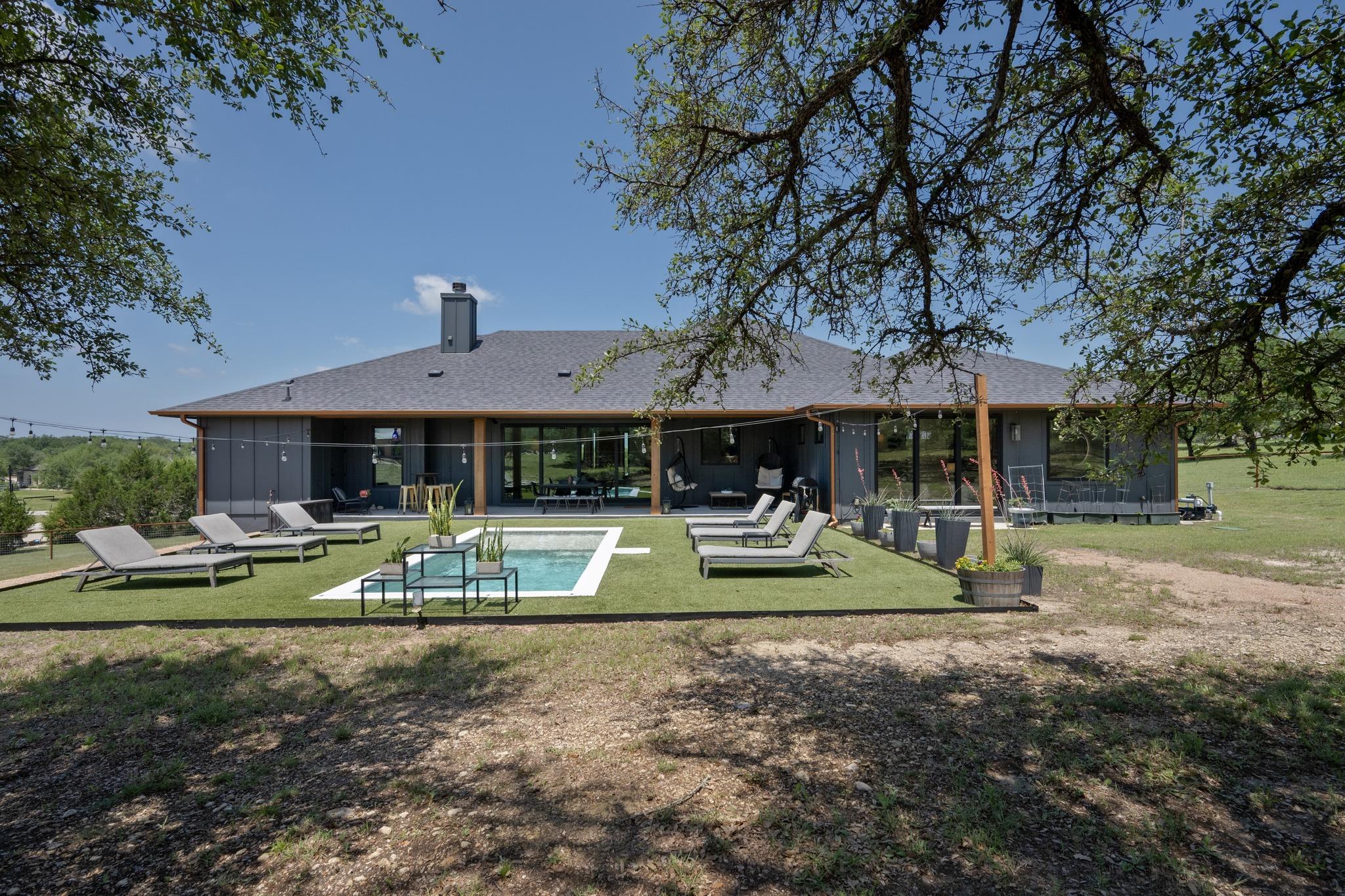 205 Retama Tree Trce, Liberty Hill, TX 78642