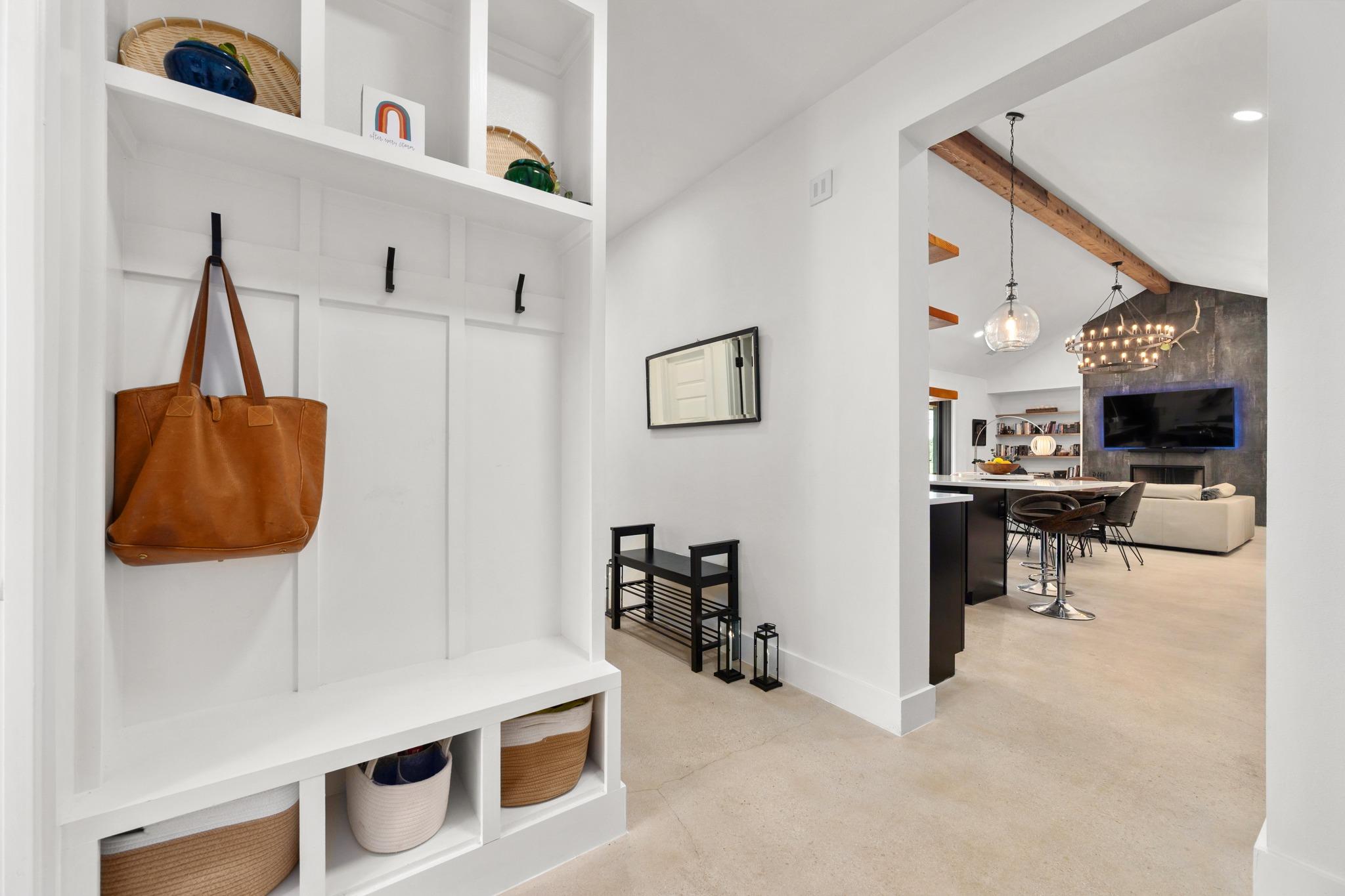 205 Retama Tree Trce, Liberty Hill, TX 78642