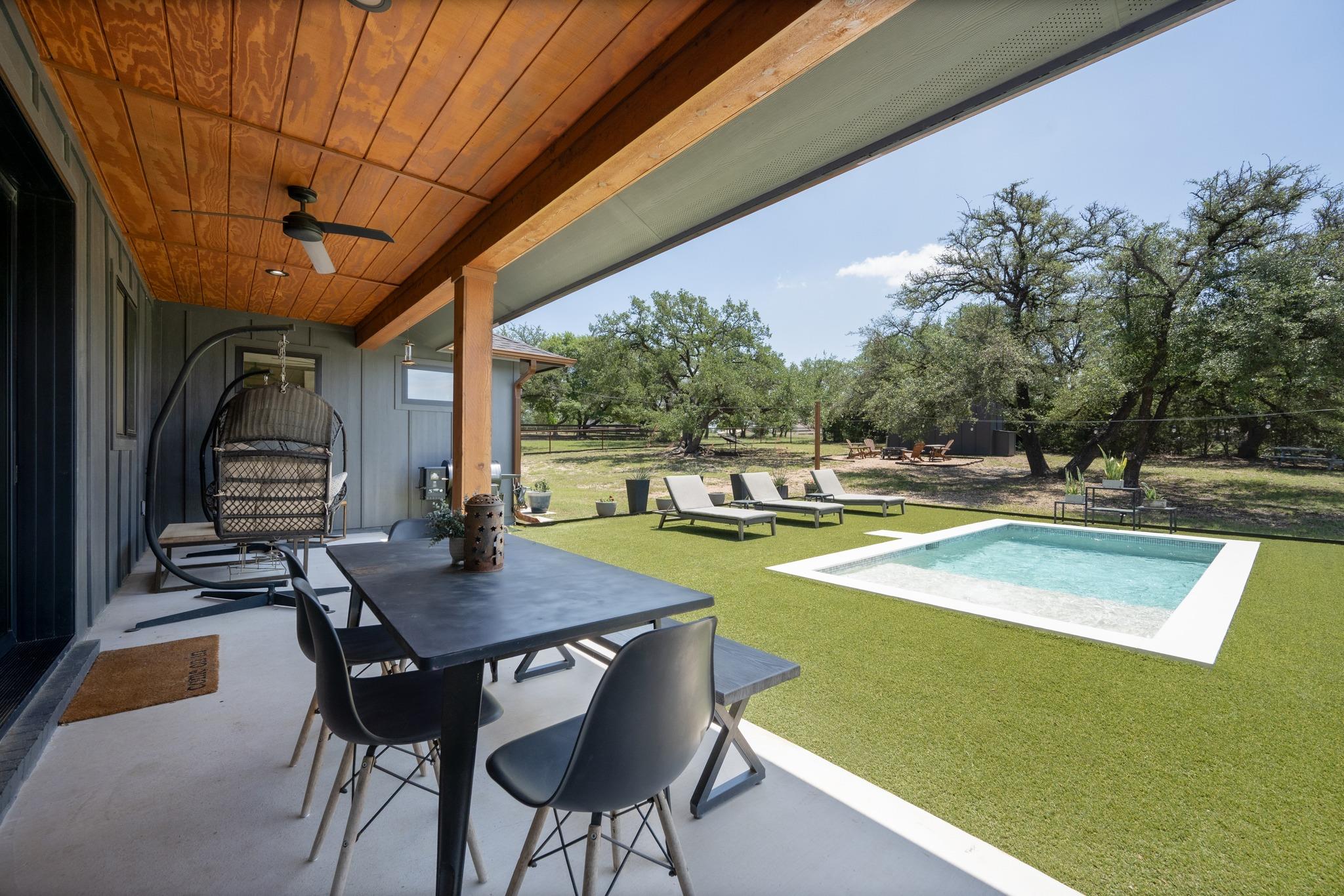 205 Retama Tree Trce, Liberty Hill, TX 78642