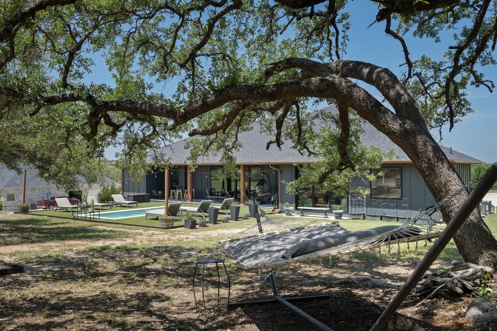 205 Retama Tree Trce, Liberty Hill, TX 78642