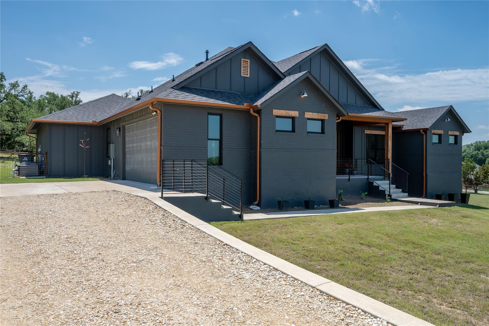 205 Retama Tree Trce, Liberty Hill, TX 78642