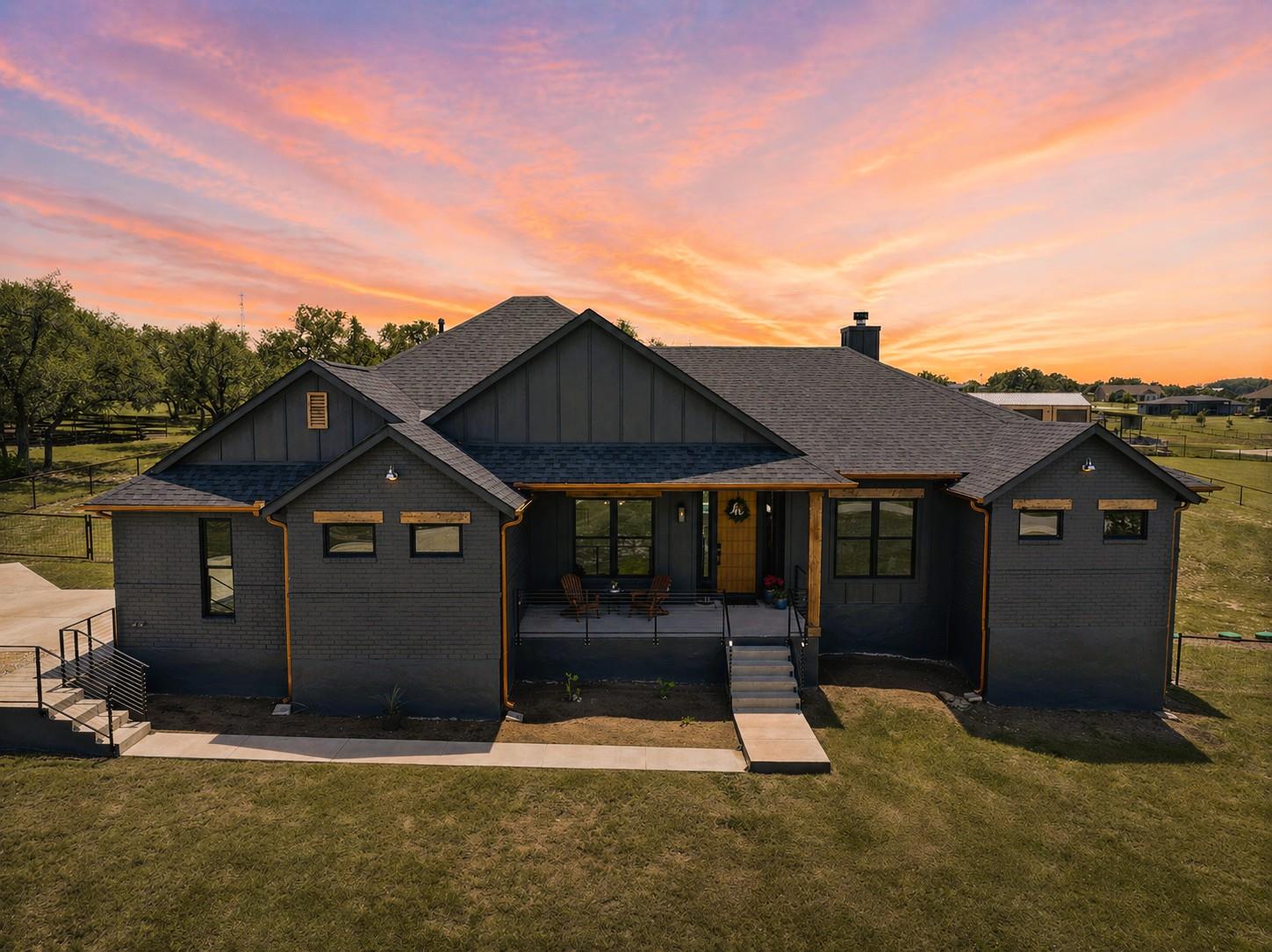 205 Retama Tree Trce, Liberty Hill, TX 78642