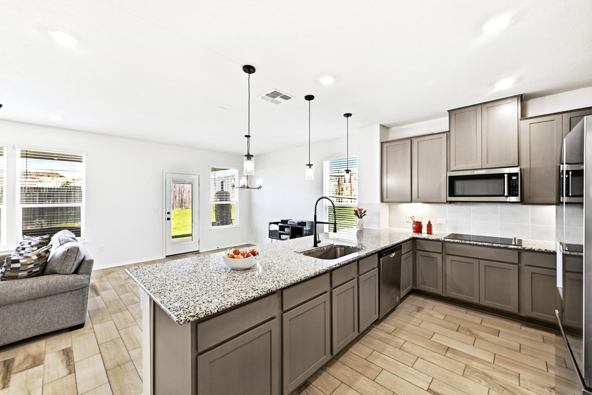 7201 Calliope Xing, Austin, TX 78744