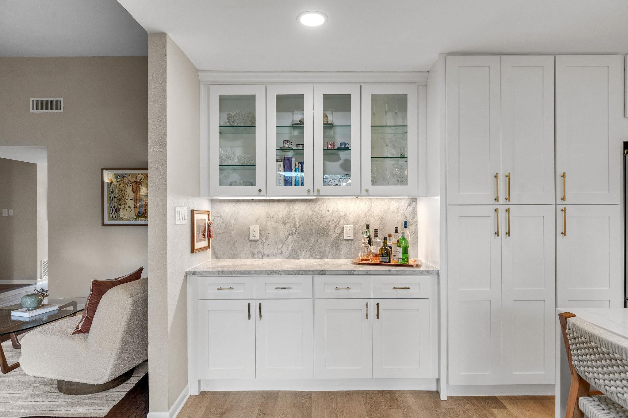 4805 Travis Country Cir, Austin, TX 78735