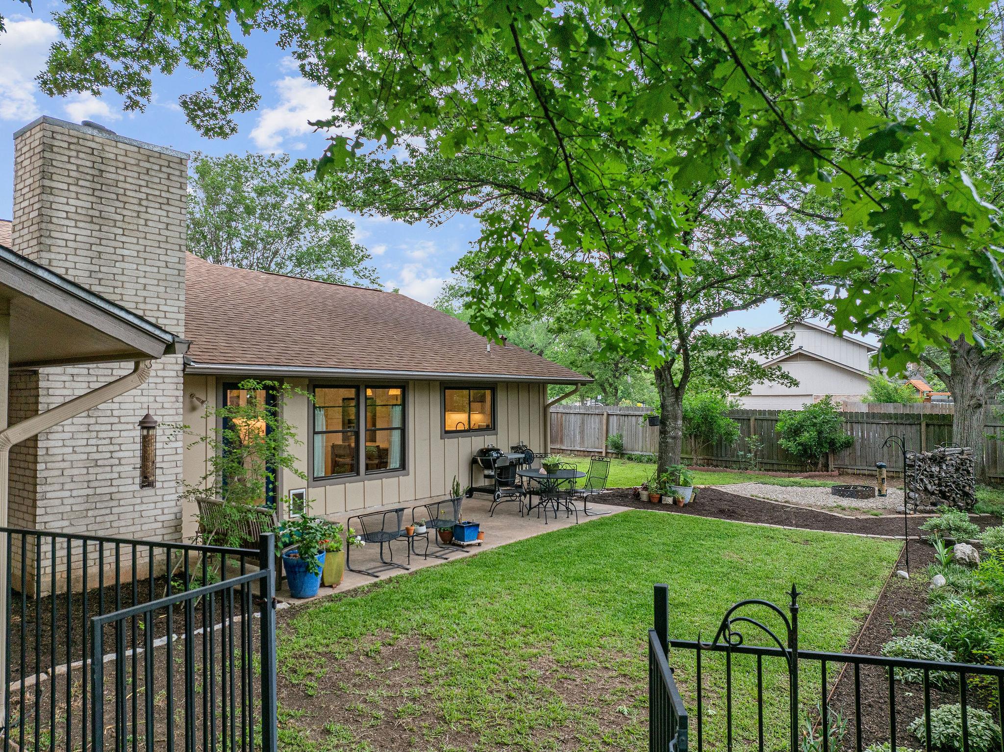 4805 Travis Country Cir, Austin, TX 78735