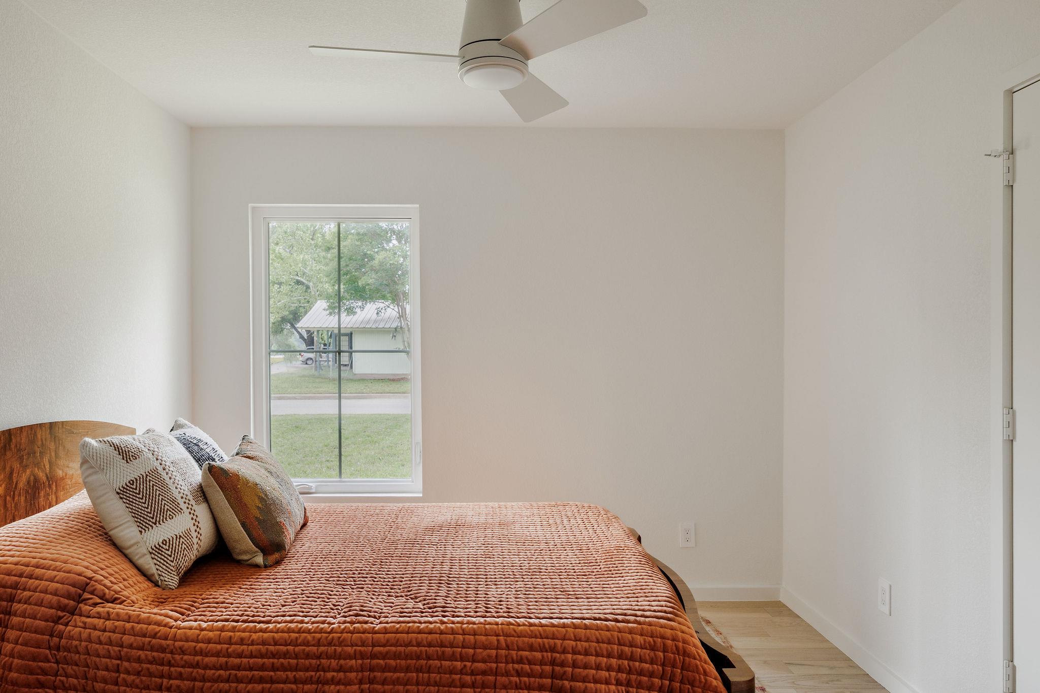 500 Lakeshore Dr, Marble Falls, TX 78654