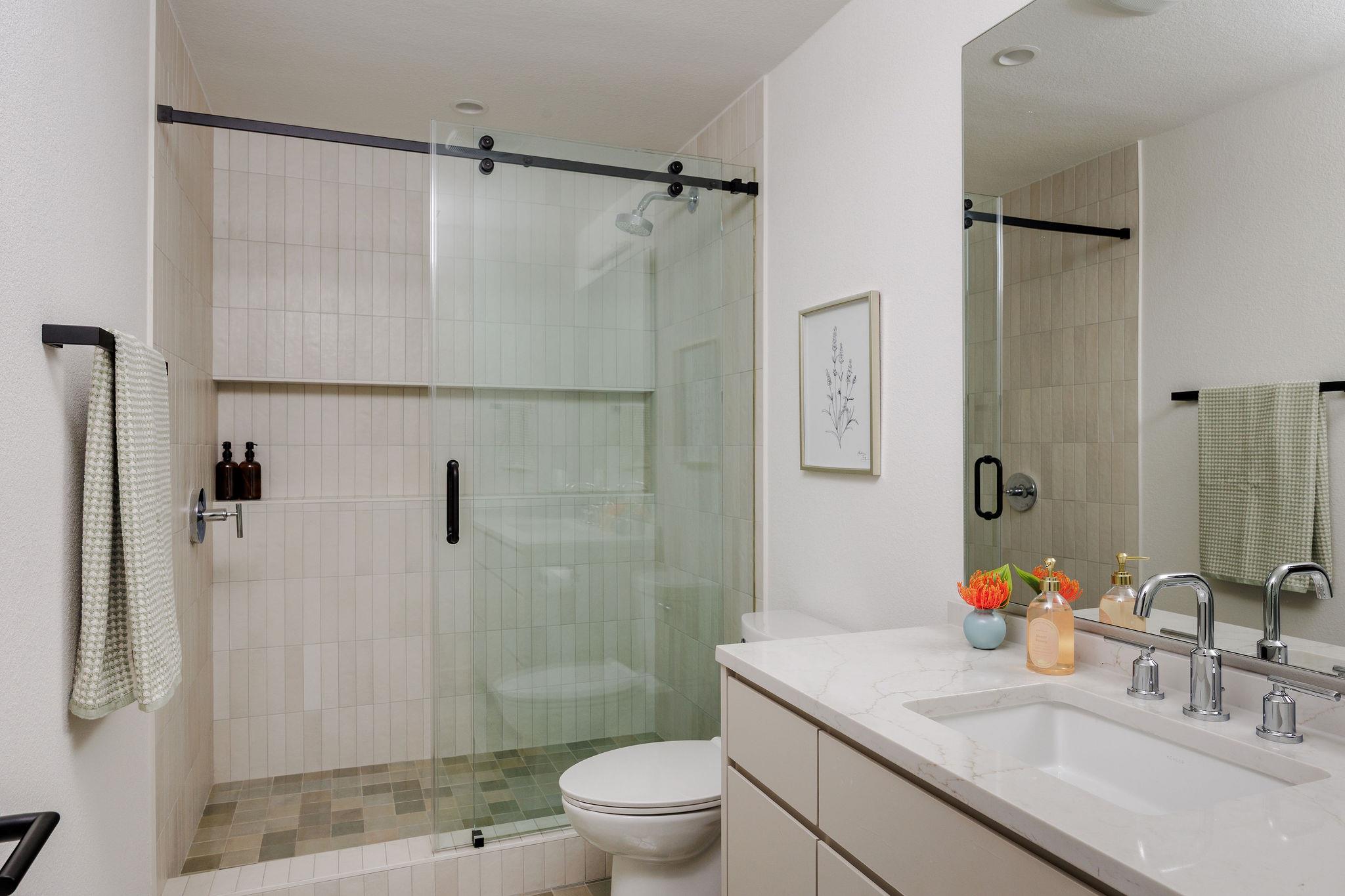 500 Lakeshore Dr, Marble Falls, TX 78654