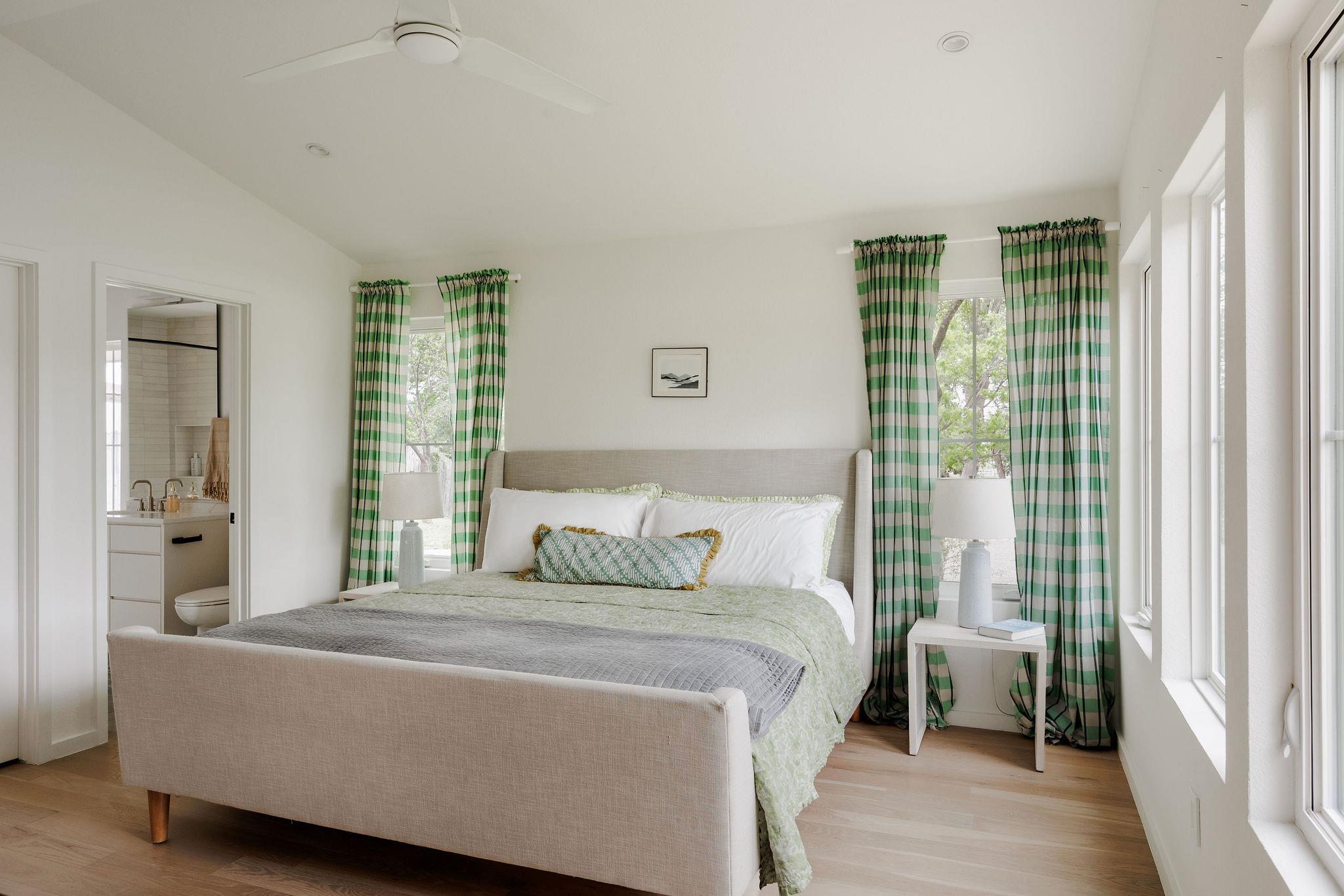 500 Lakeshore Dr, Marble Falls, TX 78654