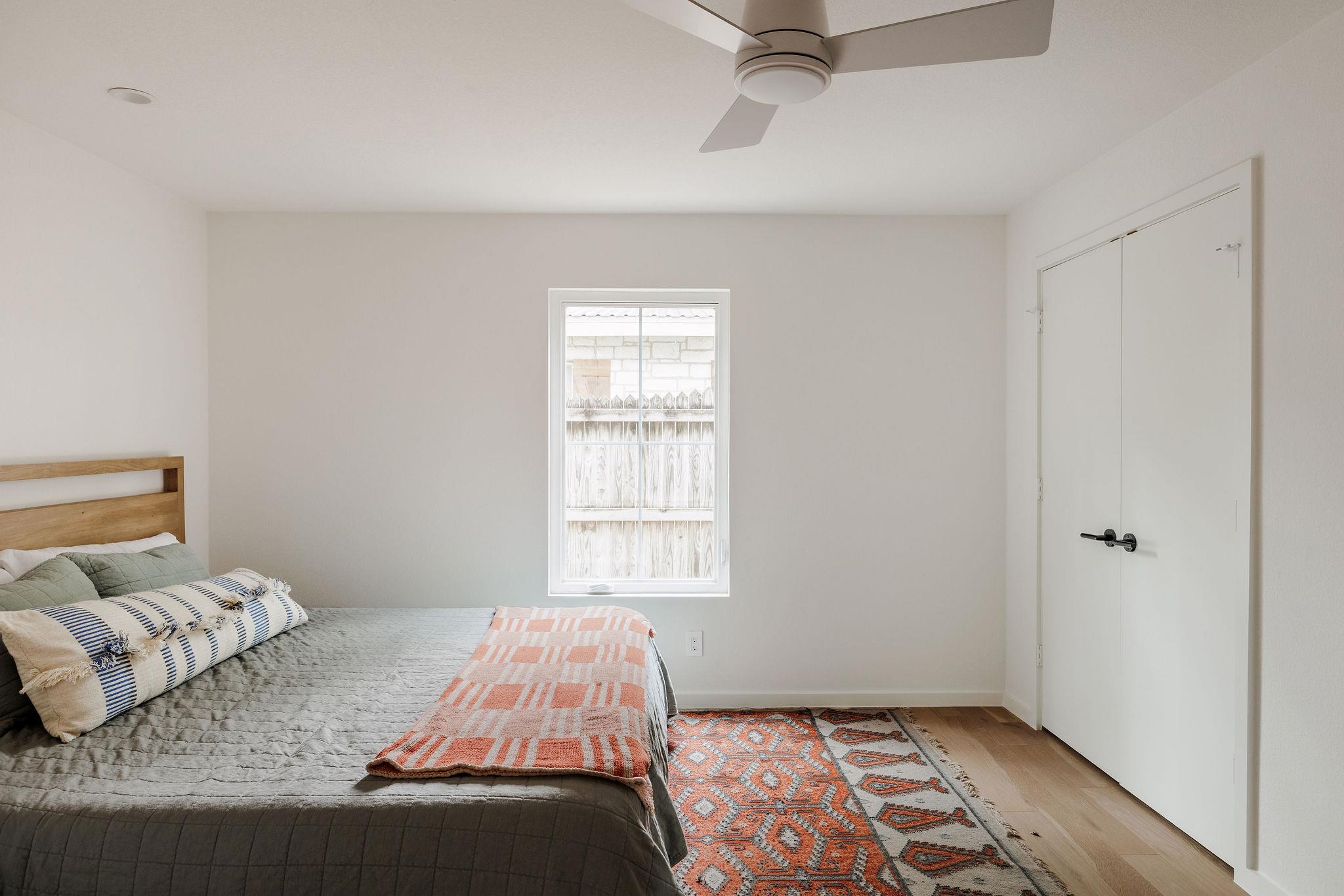 500 Lakeshore Dr, Marble Falls, TX 78654