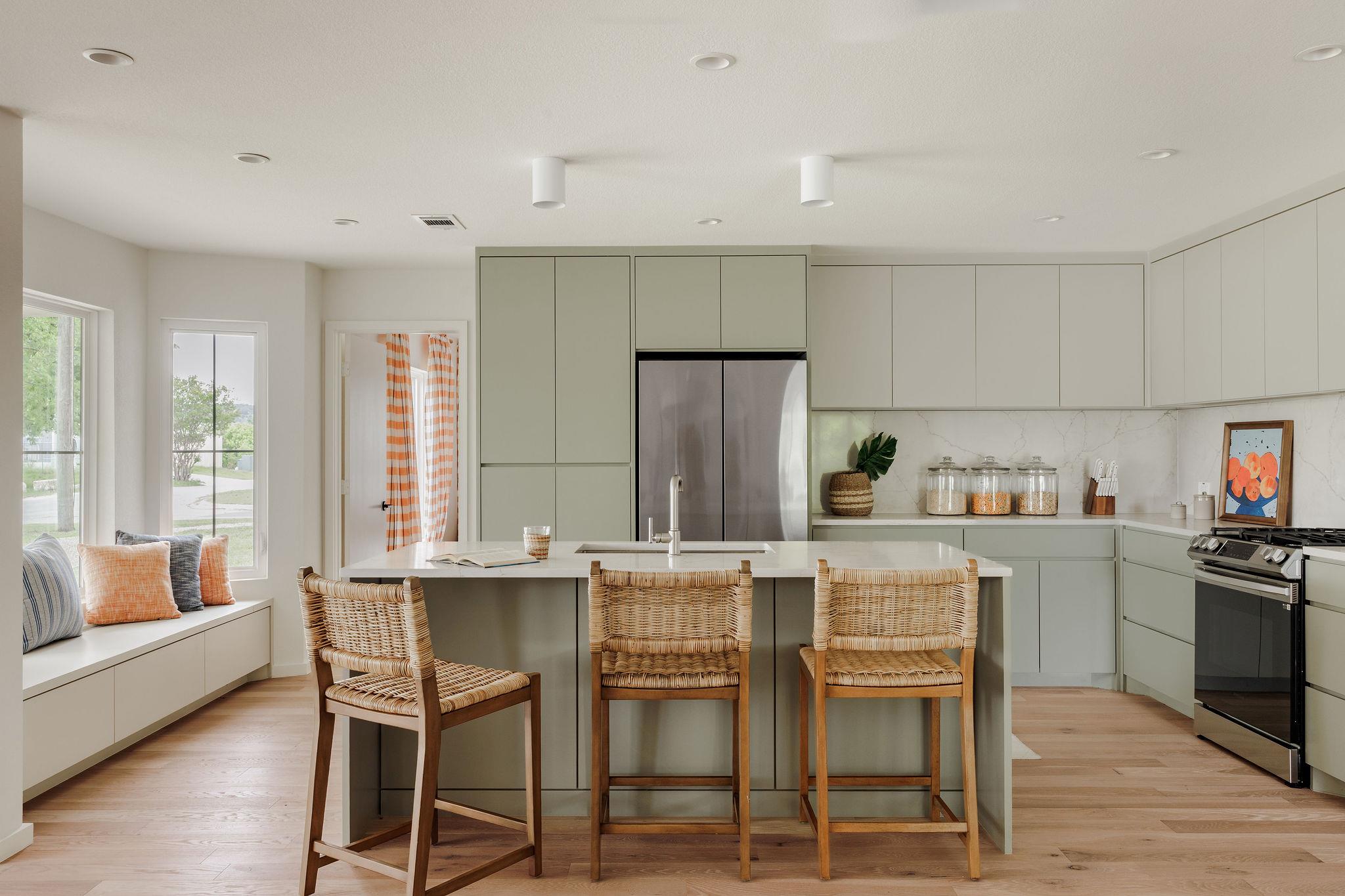 500 Lakeshore Dr, Marble Falls, TX 78654