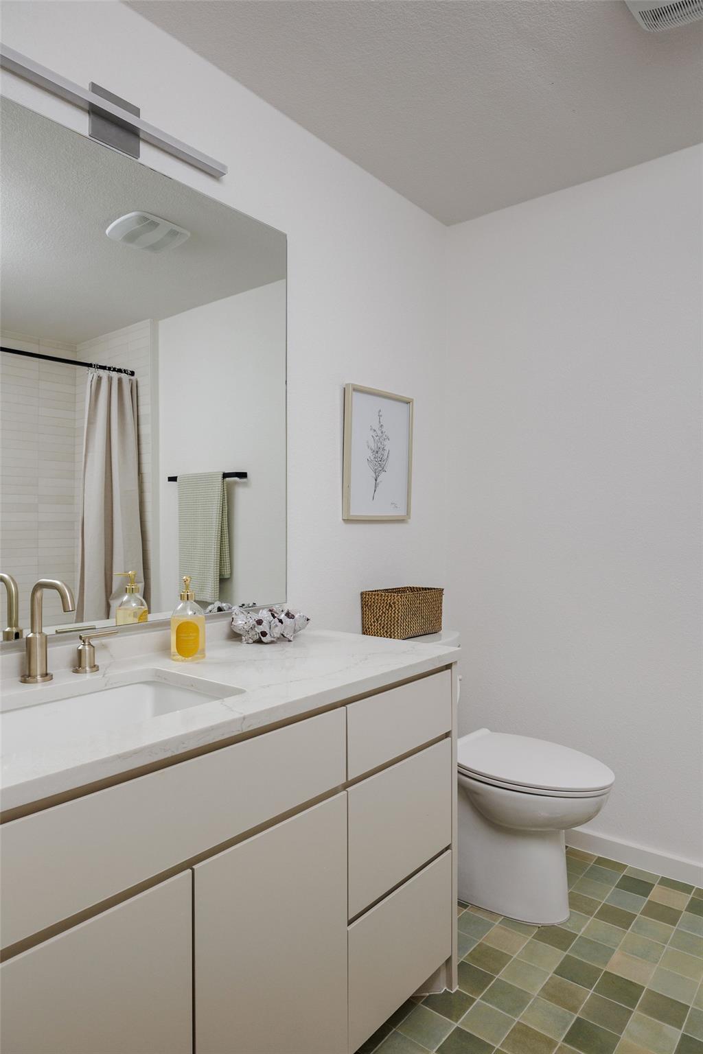 500 Lakeshore Dr, Marble Falls, TX 78654