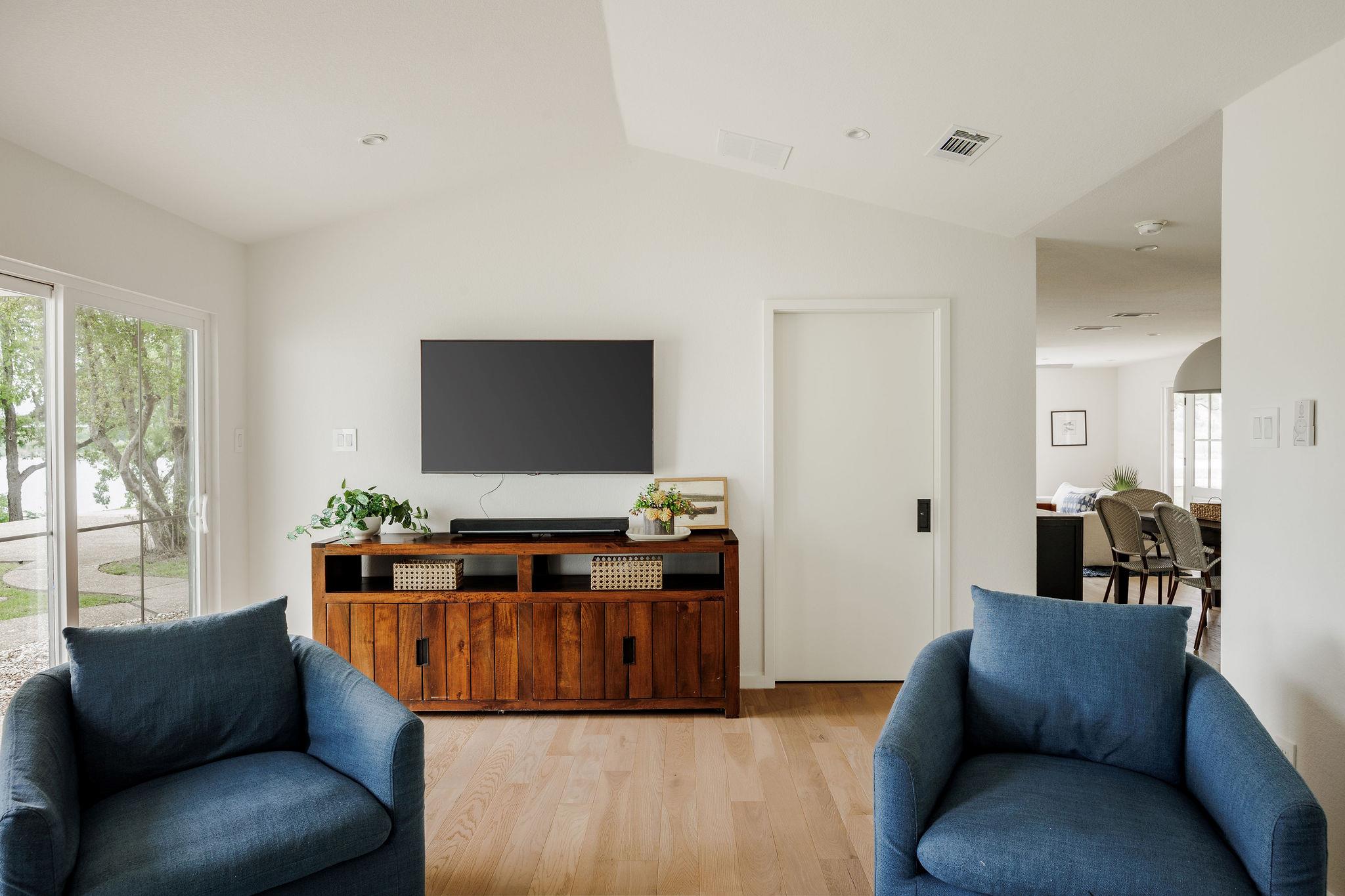 500 Lakeshore Dr, Marble Falls, TX 78654