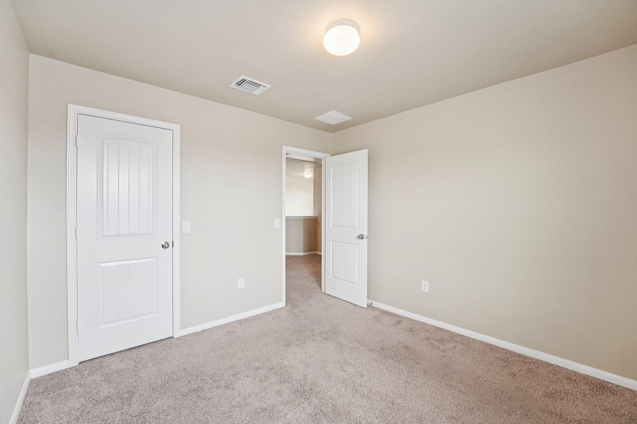 223 Camellia Dr, Hutto, TX 78634