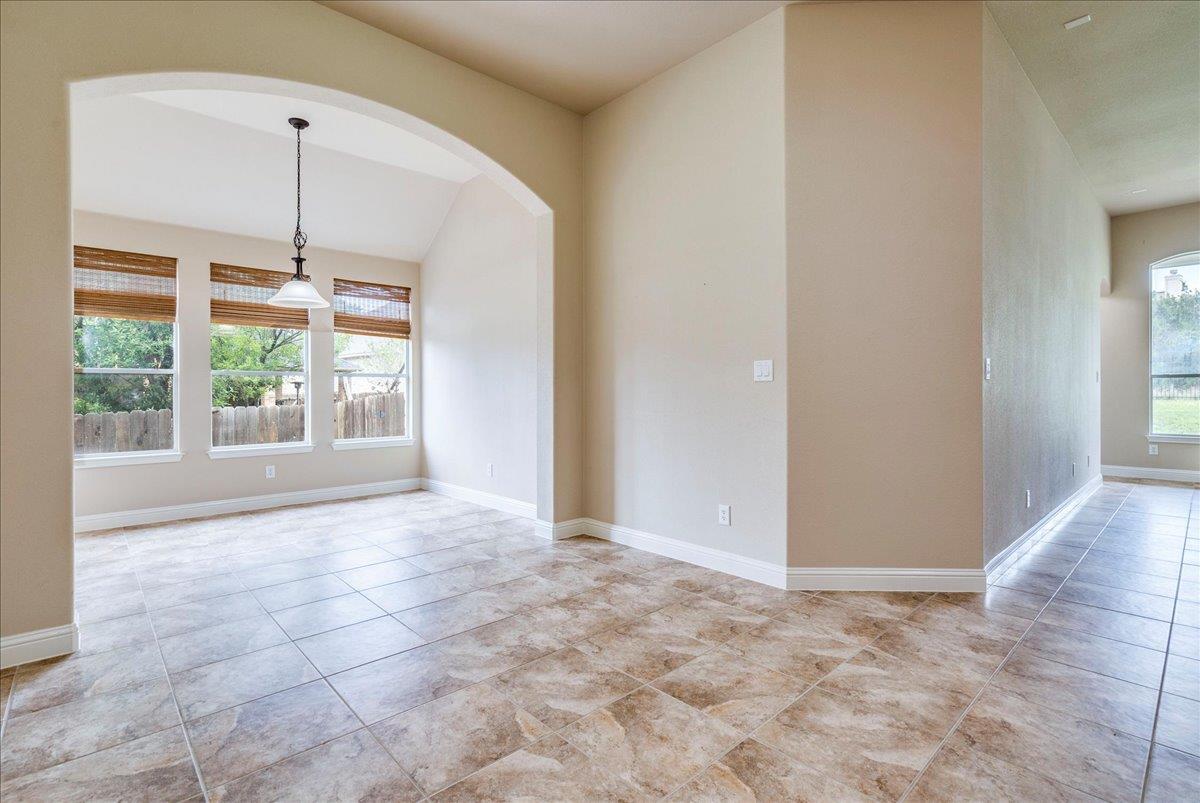 406 Ledge Stone Dr, Austin, TX 78737