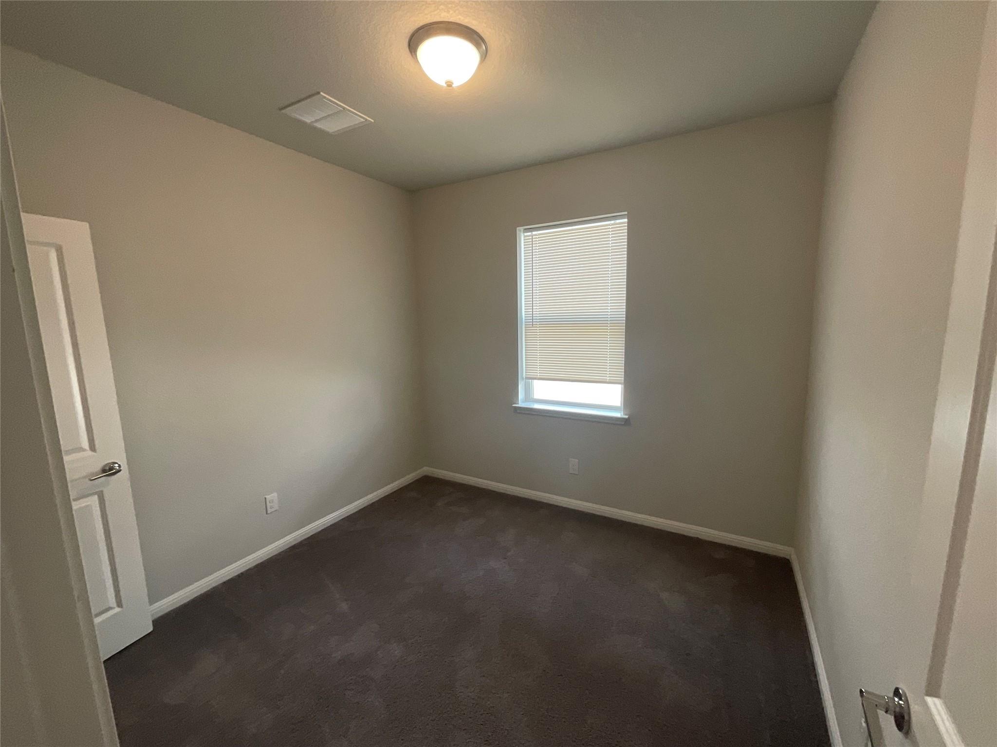 2800 Joe Dimaggio Blvd # 20, Round Rock, TX 78665