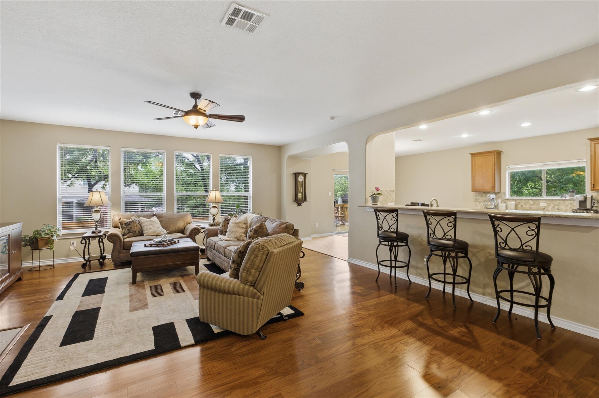 118 Breakaway Rd, Cedar Park, TX 78613