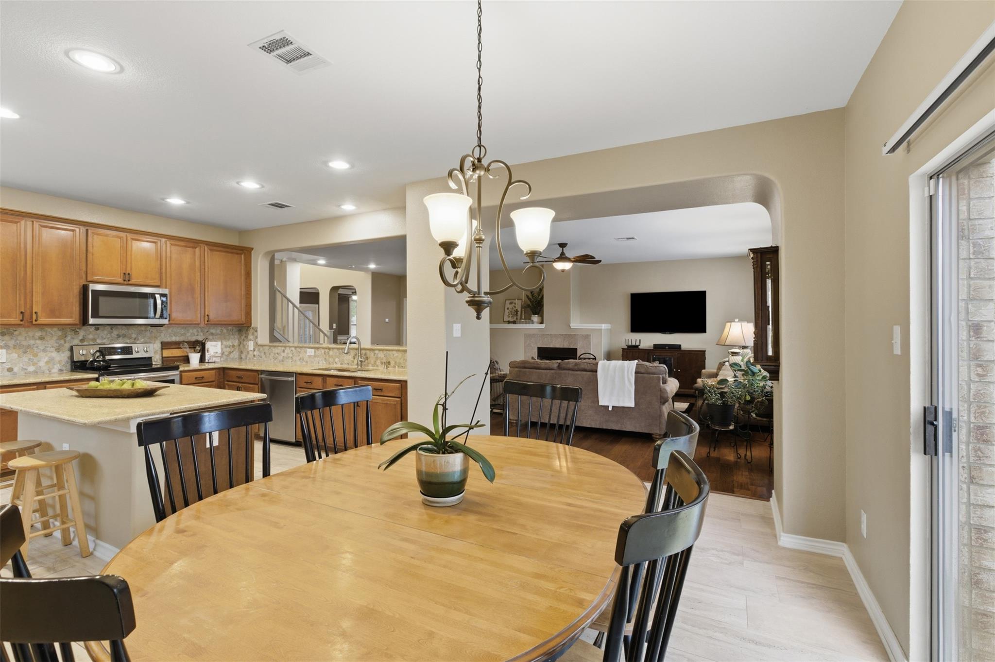 118 Breakaway Rd, Cedar Park, TX 78613