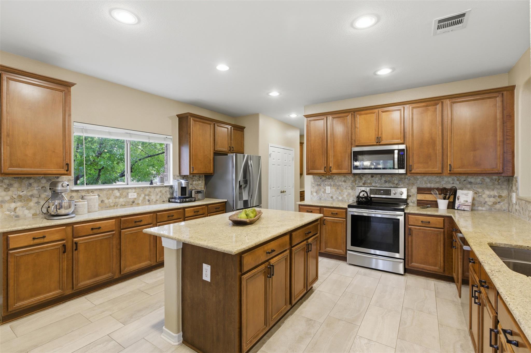 118 Breakaway Rd, Cedar Park, TX 78613