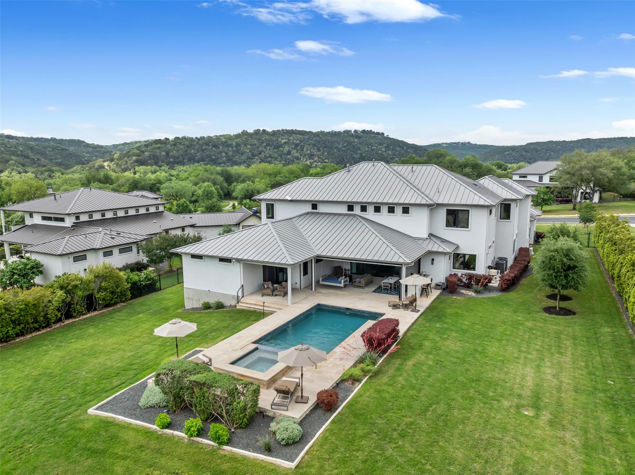 901 Cypress Grove Dr, Austin, TX 78732