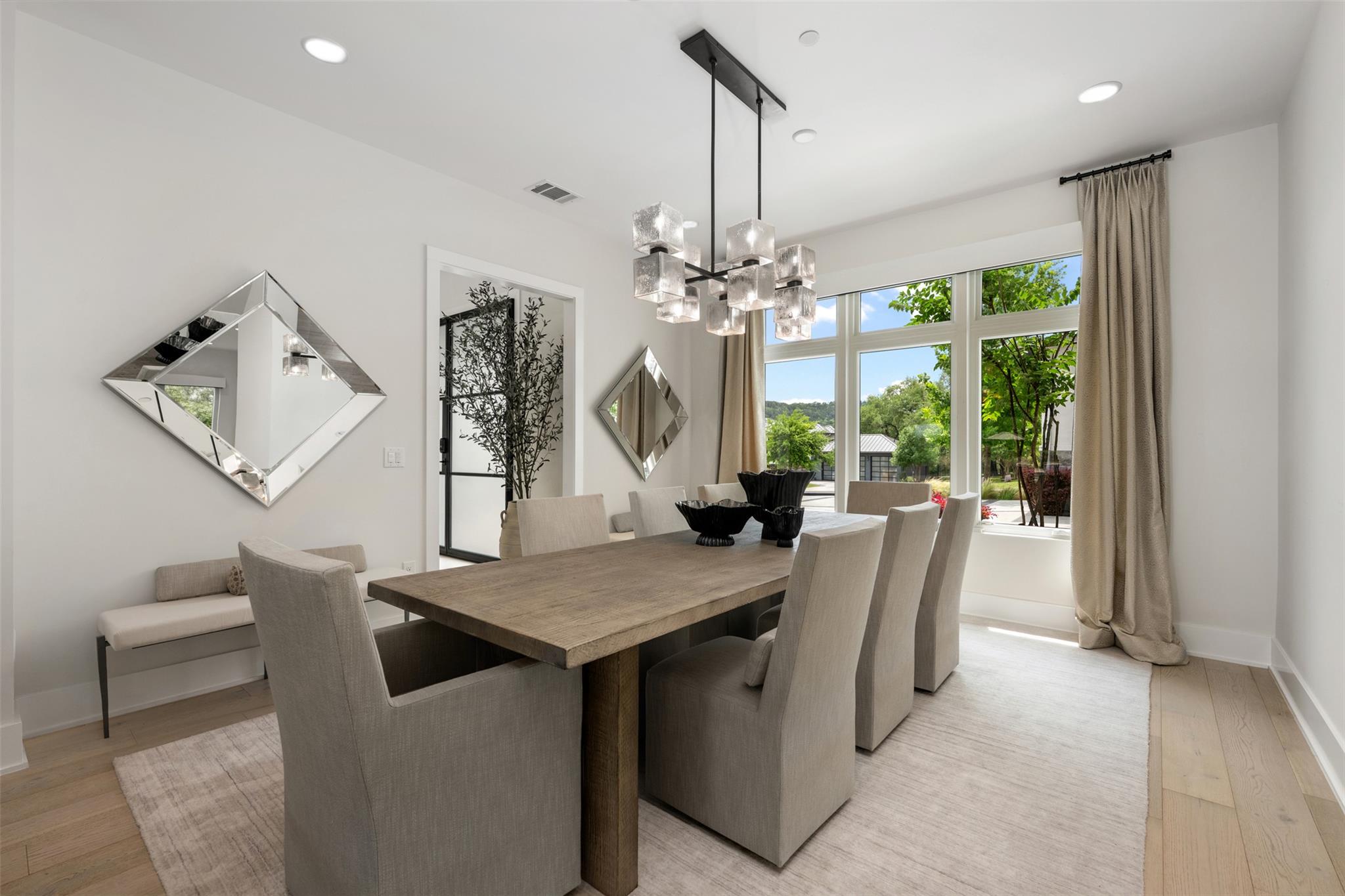 901 Cypress Grove Dr, Austin, TX 78732