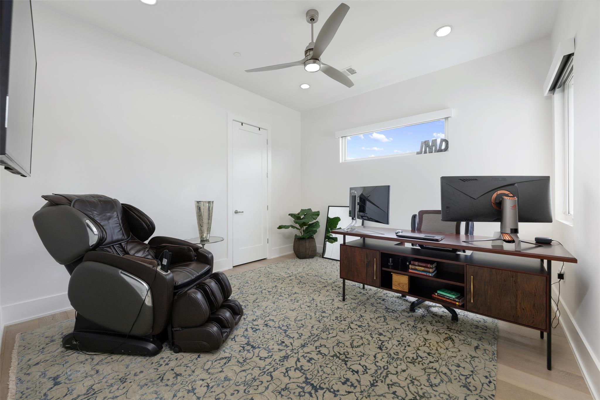 901 Cypress Grove Dr, Austin, TX 78732