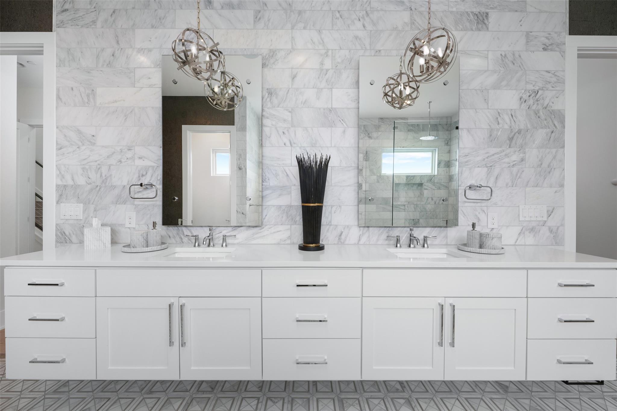 901 Cypress Grove Dr, Austin, TX 78732