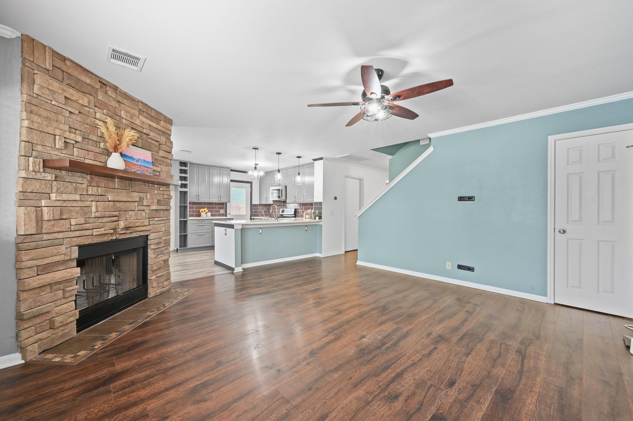 201 Tobin Dr, Buda, TX 78610