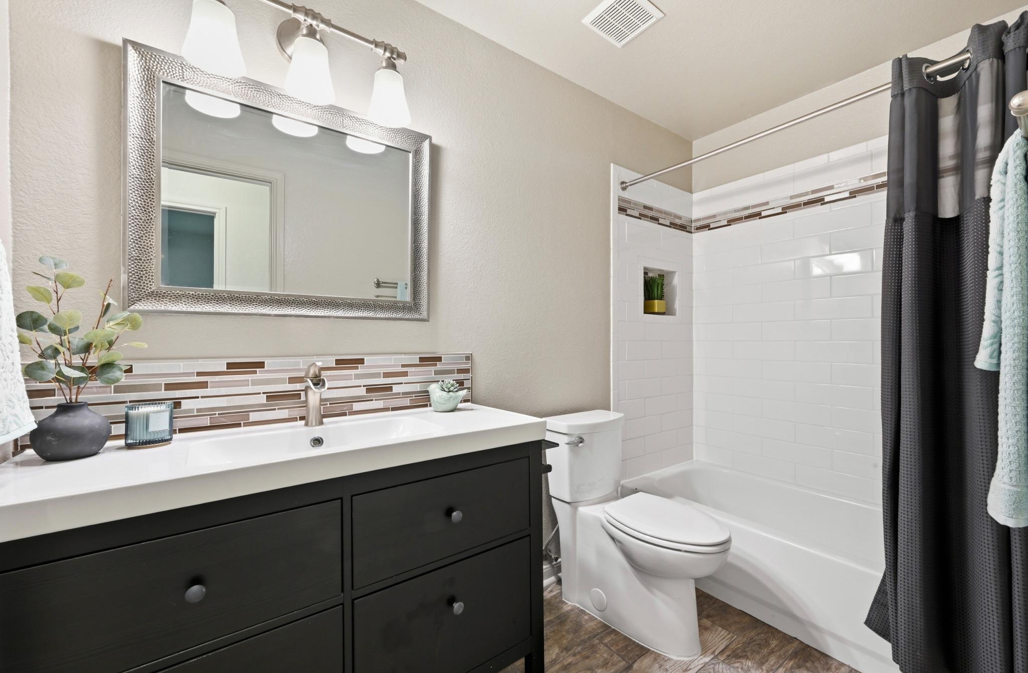 201 Tobin Dr, Buda, TX 78610