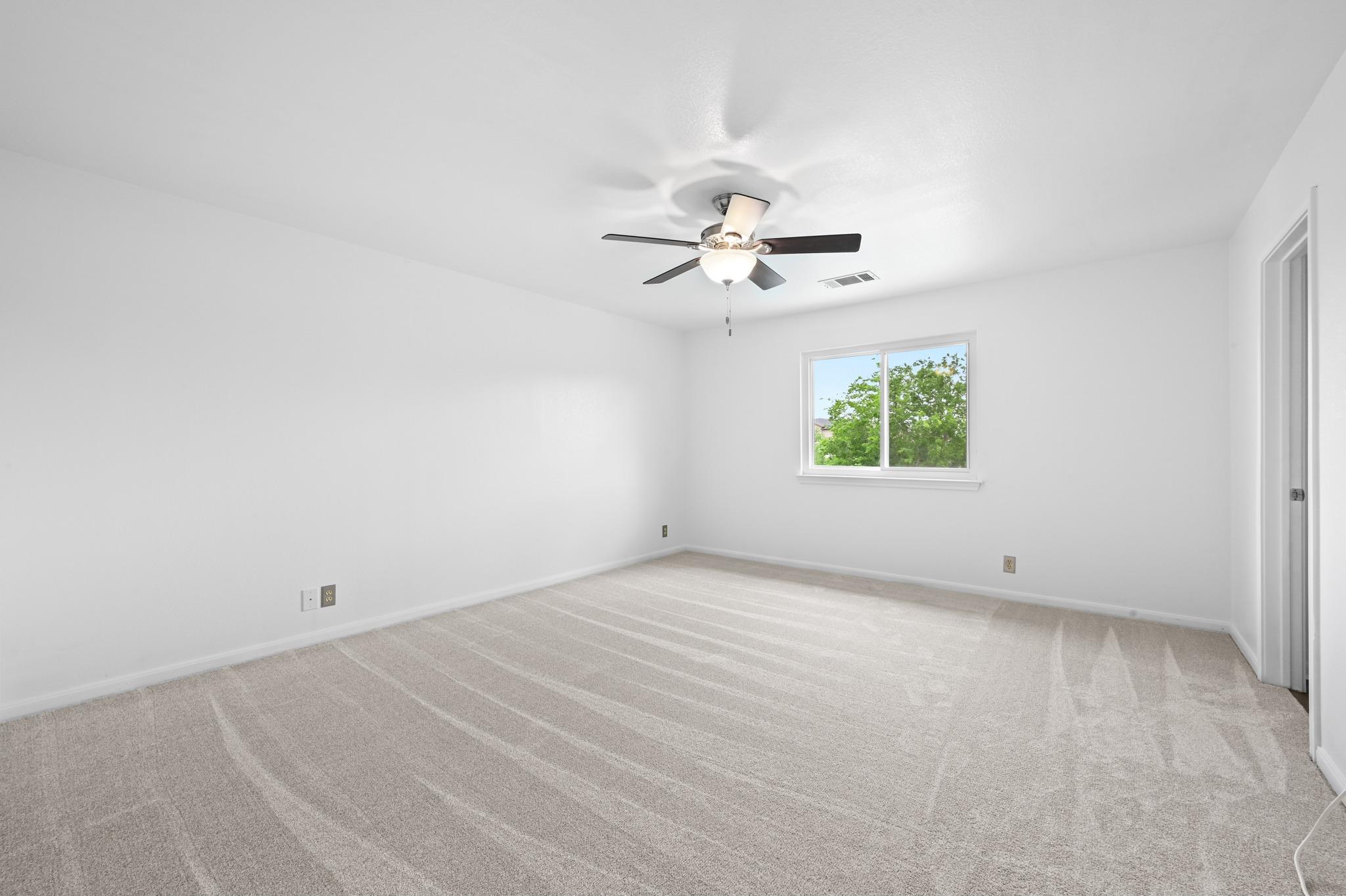 201 Tobin Dr, Buda, TX 78610