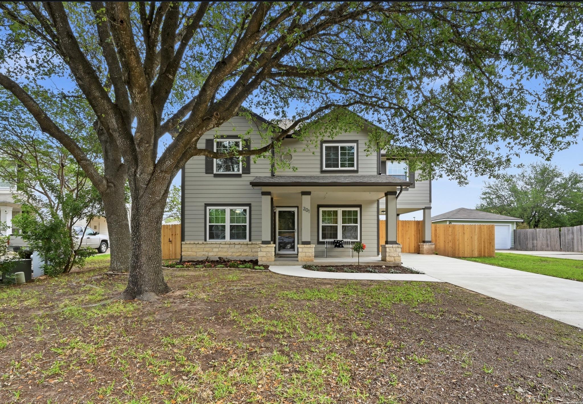 201 Tobin Dr, Buda, TX 78610