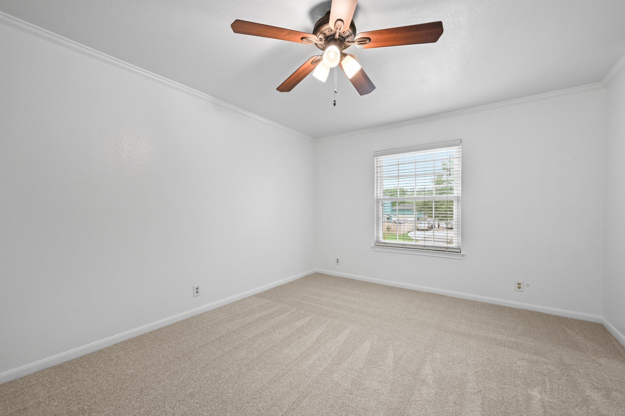 201 Tobin Dr, Buda, TX 78610