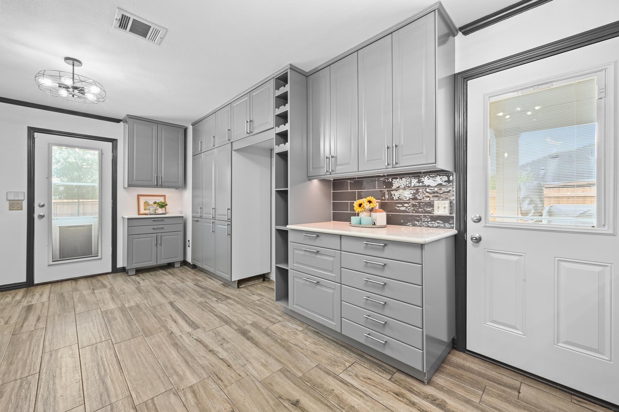 201 Tobin Dr, Buda, TX 78610