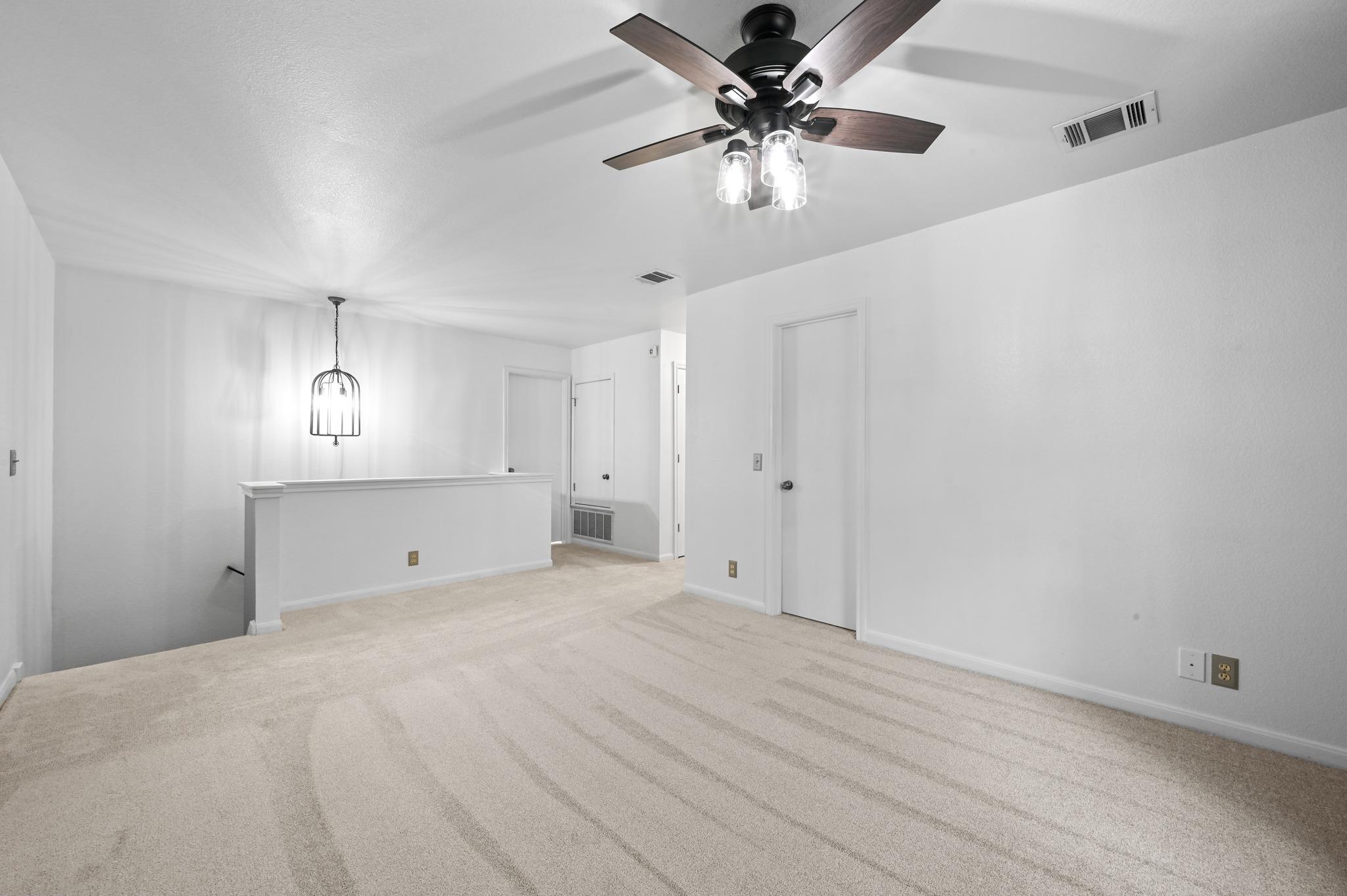 201 Tobin Dr, Buda, TX 78610