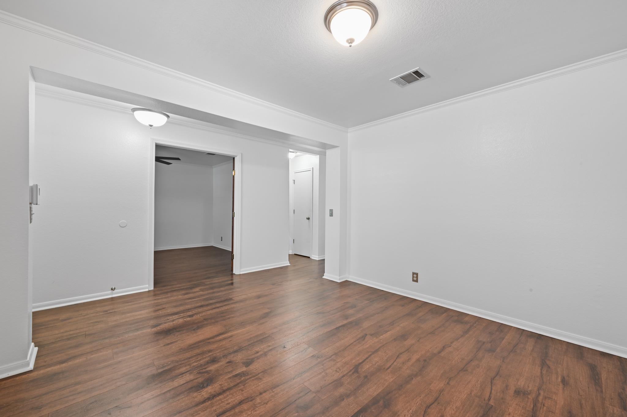 201 Tobin Dr, Buda, TX 78610