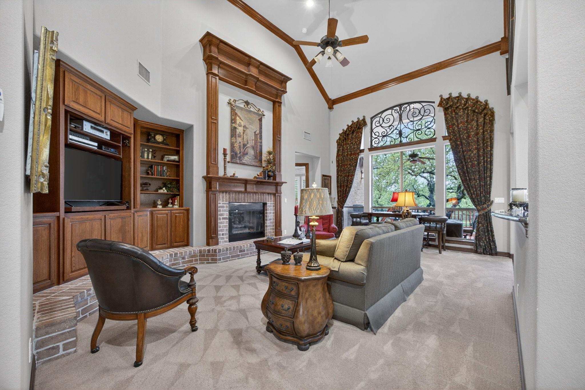 10500 Avery Club Dr # 10, Austin, TX 78717