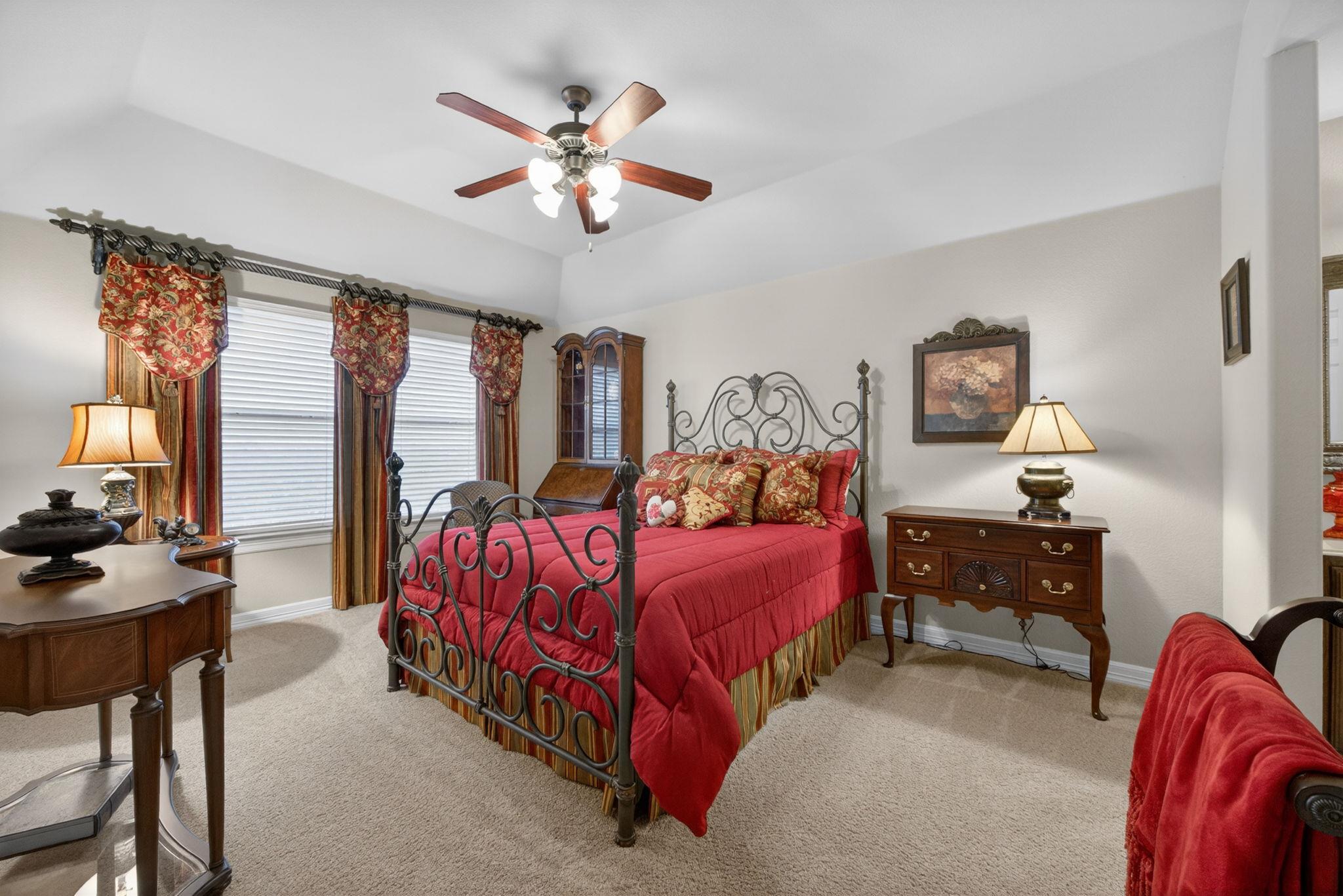 10500 Avery Club Dr # 10, Austin, TX 78717