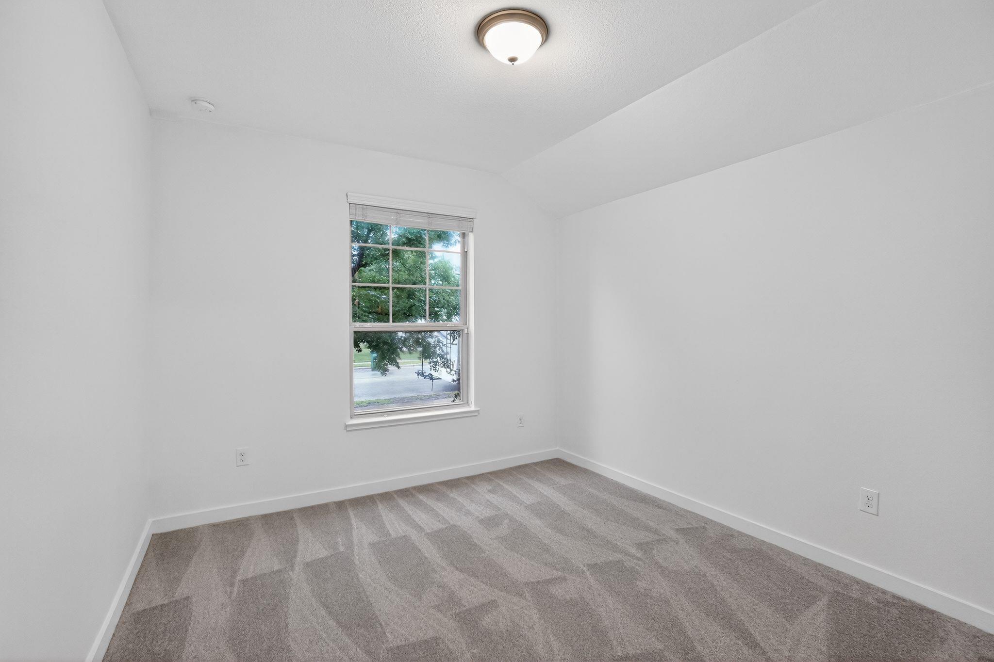 7112 Garnet Mill Ln, Austin, TX 78744