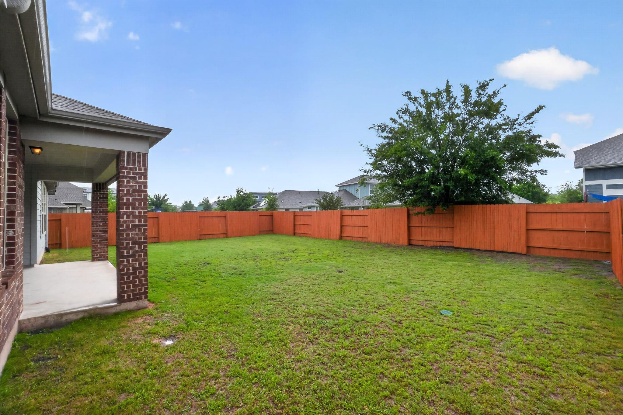 7112 Garnet Mill Ln, Austin, TX 78744